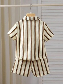 SHEIN Playful Pals 2pcs Young Boy Textured Stripe Knit Shirt And Shorts Set - Multicolor - View 2