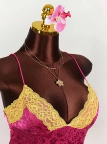 Amplova 大码蕾丝拼布提花紧身迷你连衣裙