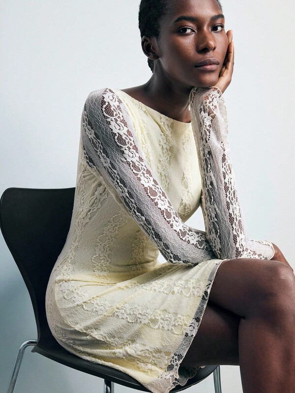 Maija Women's Round Neck Lace Long Sleeve Fitted Elegant Fashion Mini Dress Wedding Guest Dress Women Wedding Guest Dress Elegant Modern Party Shiny Fashion Party Gathering Outfit Essential Sparkling Sequins Hot Diamond Back To School Party Club Party Social Party Festival Women's Party Clothing Modern Urban Casual Fashion Business Casual Women's Office Wear Low-Key Old Money Style Effortless Temperament High-End Urban Commuting High-Quality Airport Christmas Women's Clothing