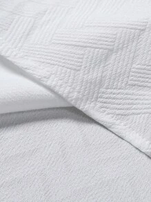 Manfinity CasualCool قميص رجالي أبيض كاجوال بأكمام قصيرة وياقة عالية مع أزرار - أبيض - مشاهدة 7