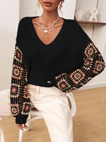 SHEIN VCAY Plus Size Women Crochet Floral Drop Shoulder Loose V-Neck Pullover Sweater, Casual For Home & Travel, Autumn/Winter, White Fall