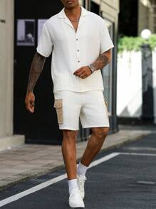 Manfinity Homme Men's Casual Solid Color Short Sleeve Shirt And Pocket Shorts Set - Multicolor - View 1