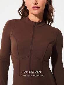 GLOWMODE 24 英寸 FeatherFit™-Air Glow Giver 柔软透气吸汗前拉链罗纹侧板轮廓接缝拇指孔深 V 形后背接缝可拆卸罩杯长袖连体衣低冲击日常运动服 - 肉桂靈感 - 查看 5