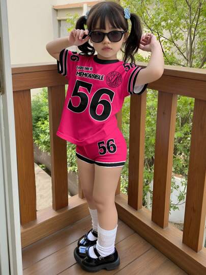 SHEIN 2 件/套女孩休闲运动风格服装，包括：短袖 T 恤，印有“Girls Trip”文字、数字 56 印花、“Every Day Is Memorable”标语、袖子色块设计；配套骑行短裤，适合夏季、运动、健身、休闲外出和社交活动