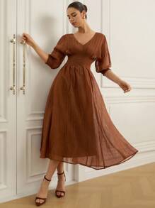 Aveloria Rosie 时尚优雅简约 V 领褶腰 3/4 袖亚麻中长连衣裙，适合通勤