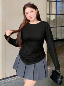 Dazy Plus 大码女式黑色纯色圆领弹力裹身长袖不对称下摆 T 恤上衣 - 黑色 - 查看 7