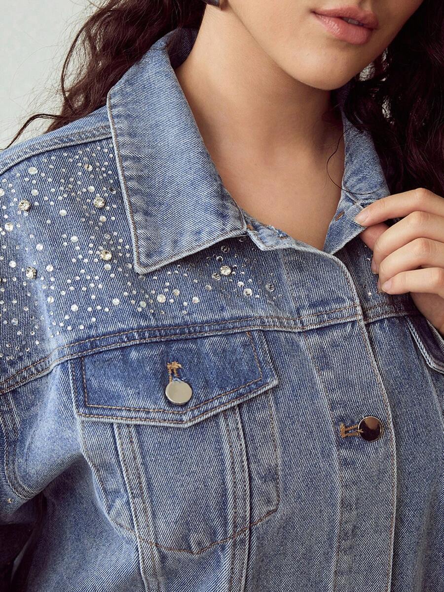 PREMIUM PLUS SIZE EMBELLISHED RHINESTONE FASHIONABLE DENIM JACKET - Blue - View 2
