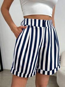 SHEIN Clasi 大码女式夏季休闲日常度假通勤撞色条纹印花高腰侧袋宽松短裤 - 藍色 - 查看 6