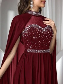 Coutiva 女士水钻与人造珍珠装饰正式晚礼服（大量装饰） - 紅色 - 查看 7