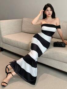 Celisse Neues Mode breites Streifen Off-Shoulder Schlitz Maxikleid aus Strick