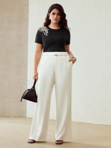 MOTF PREMIUM 大码仿珍珠细节短袖T恤 - 黑色 - 查看 4