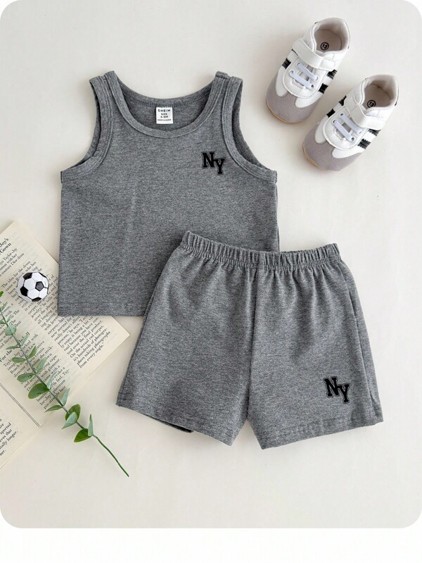Baby Boy Letter Graphic Tank Top & Track Shorts