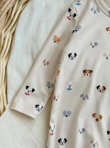 2 件装新生男婴可爱小狗印花圆领前开长袖连体衣带扭结帽，柔软舒适家居服套装 - 卡其色 - 查看 3