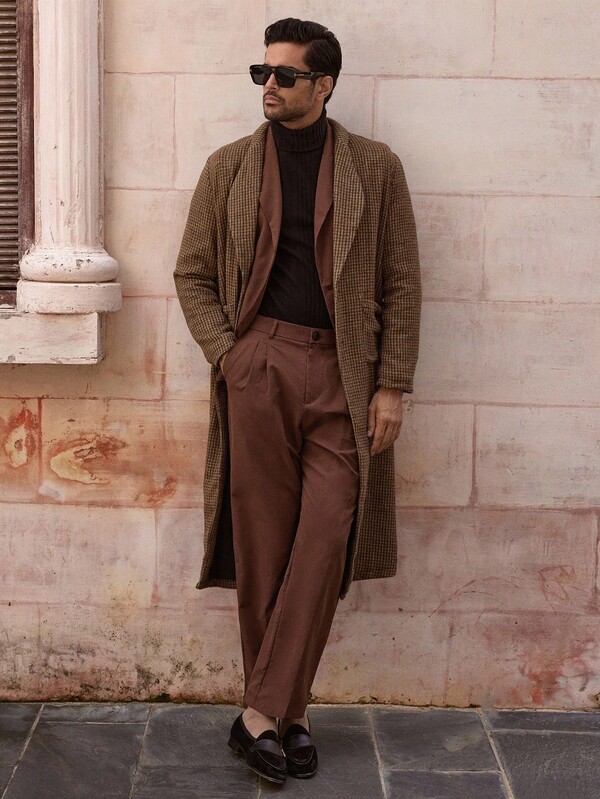 HIMLAND Men's Houndstooth Trench Coat, Wide Shoulder Long Single-Breasted Jacket, Suitable For Daily Wear Men Long Coat Men Fall Collection Earthy Men Brown Houndstooth Coat, Winter