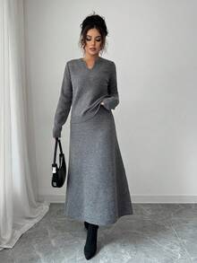 Elenzga 女士秋冬阿尼乌苏秋季上衣节日独立日灰色音乐演唱会复古教师斯德哥尔摩优雅百搭针织毛衣和裙子2件套 - 灰色 - 查看 1