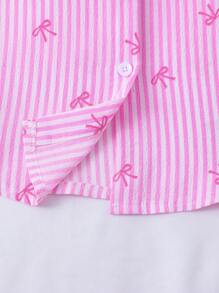 SHEIN Explorewe Y2K 风格女孩蝴蝶条纹印花经典衬衫，适合日常或学校穿着，可搭配牛仔裤、裙子或吊带背心，打造返校装