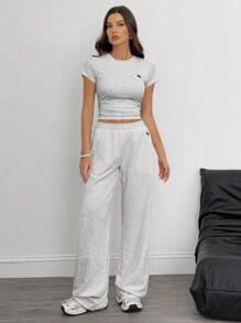 SHEIN Tall 女式夏季骑士印花圆领短袖T恤和裤子休闲两件套灰色两件套休闲套装女式 - 淺灰色 - 查看 1