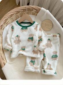 2pcs Baby Boy Bear Pattern Contrast Collar Long Sleeve & Long Pants Coral Fleece Pajama Set, Suitable For Autumn/Winter