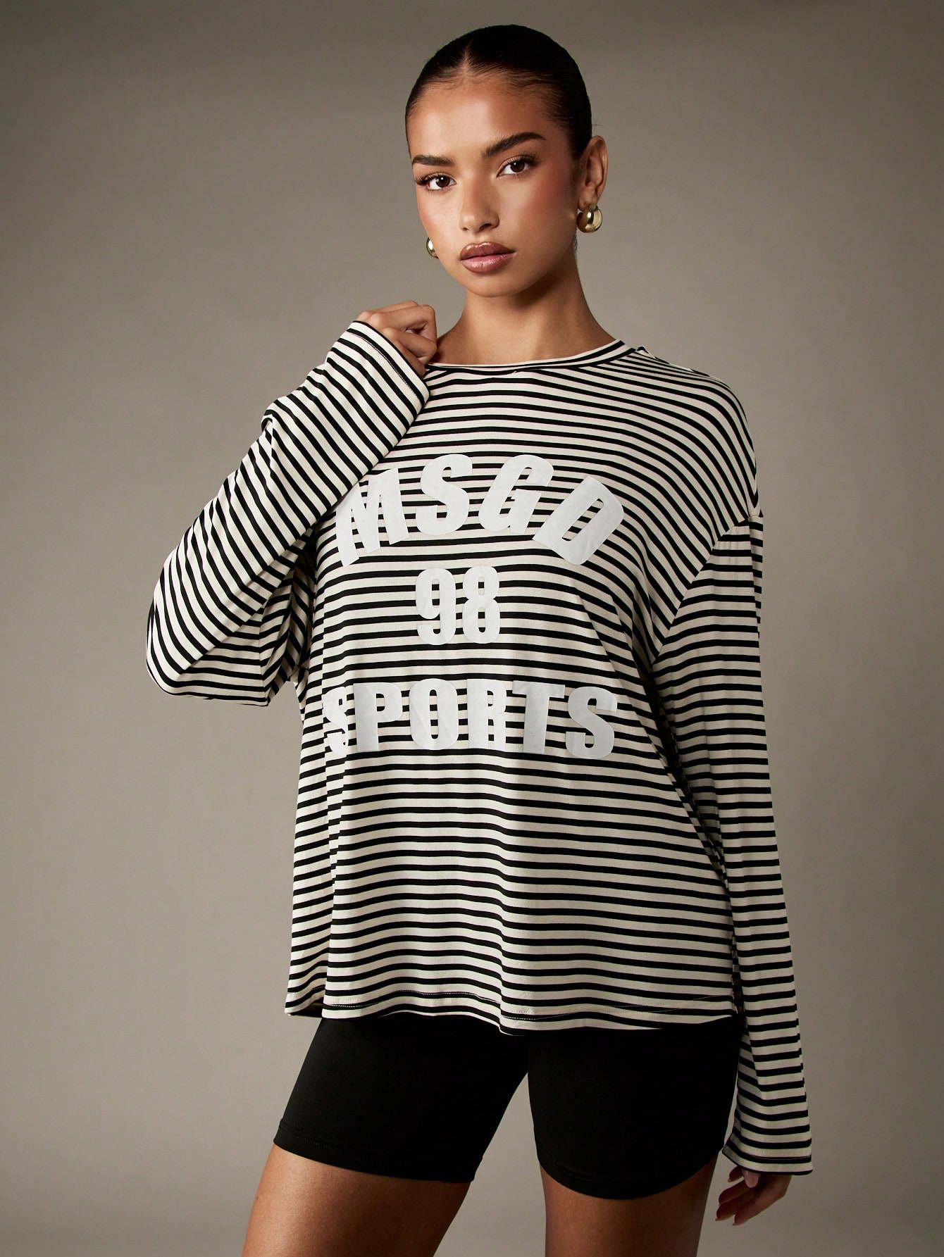 missguided MISSGUIDED Striped Oversized Long Sleeve T-Shirt With Varsity Logo
