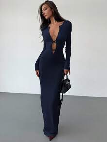 Aloruh 秋冬新款性感深V交叉肩带装饰长袖修身超长毛衣裙 - 藏蓝色 - 查看 1