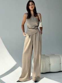 Aloruh 无袖斜领侧褶通勤时尚女衬衫+高腰阔腿宽松裤套装 - 卡其色 - 查看 4