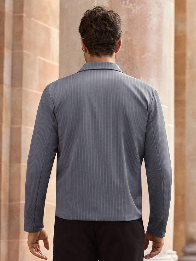 Manfinity VCAY Áo khoác blazer rộng rãi dệt sọc thường ngày cho nam Bộ đồ kẻ sọc cho nam Bộ đồ màu xám Bộ đồ mùa hè Áo khoác thể thao cho nam Bộ đồ rời cho nam Bộ đồ nam Bộ đồ màu xám cho nam Bộ đồ mùa hè Áo khoác blazer màu xám, cho mùa thu đông - Xám - Xem 2