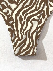 SHEIN Swim 2 件女士夏季海滩斑马纹比基尼泳裤，随机印花 - 米色 - 查看 4