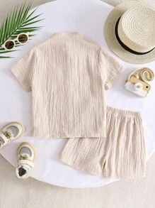 SHEIN Genkimix Kids 2pcs Set Casual Minimalist Striped Collar Short Sleeve Shirt And Shorts, Suitable For Daily Wear, Vacation, College, Summer Getaway, Holiday, Travel, Relax, Sunbathing, Back To School Season
