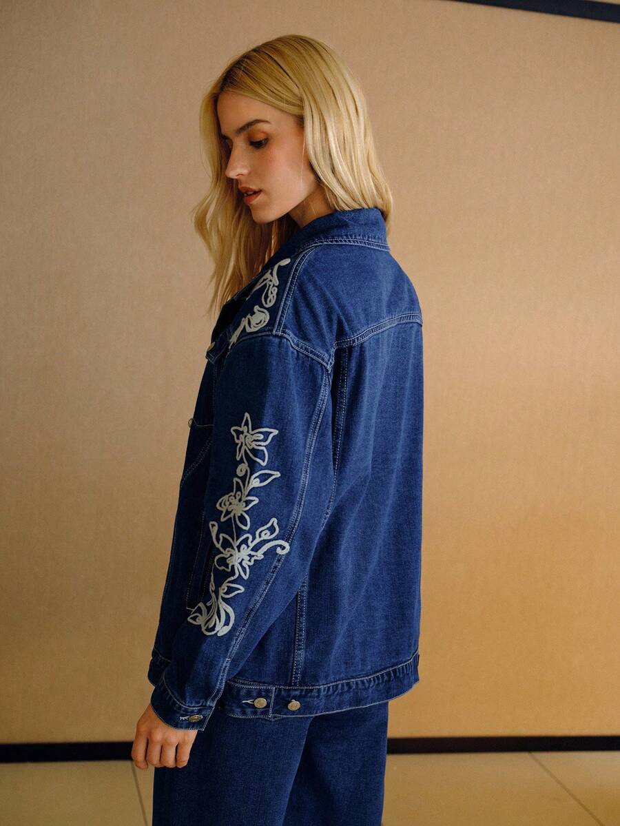 MOTF PREMIUM FLORAL EMBROIDERY DENIM JACKET - Medium Wash - View 2