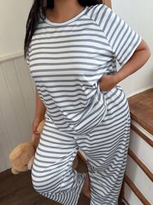 Lazeform Plus Size Striped Print Raglan Sleeve Casual Loungewear Pajama Set, Outfits - Light Grey - View 10