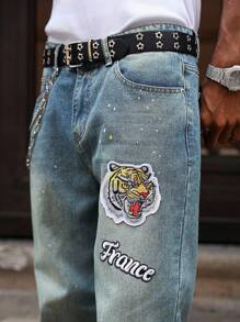 Manfinity Roghcode Manfinity Streetrush Washed Blue Straight Leg Jeans With Tiger Head Embroidered Patch, Street Fashion For Spring/Summer - Medium Wash - View 7