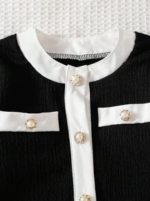 Elladie kids 小女孩黑白仿珍珠纽扣装饰白色下摆连衣裙，适合返校季