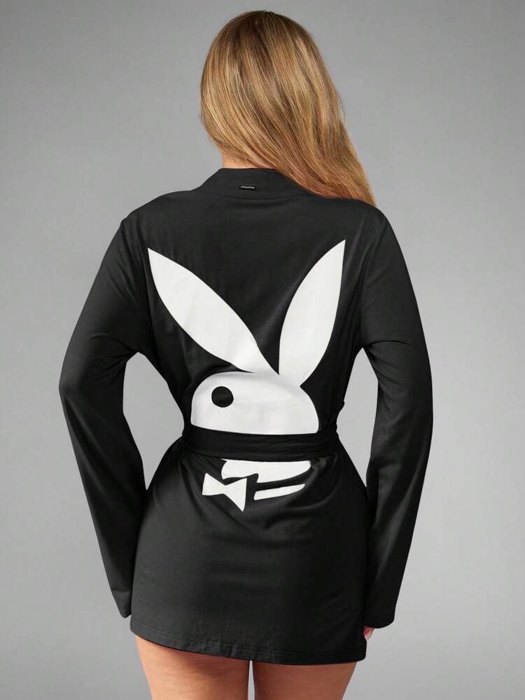 Missguided x Playboy Christmas Classic Long Sleeve Belted Robe With Signature Details