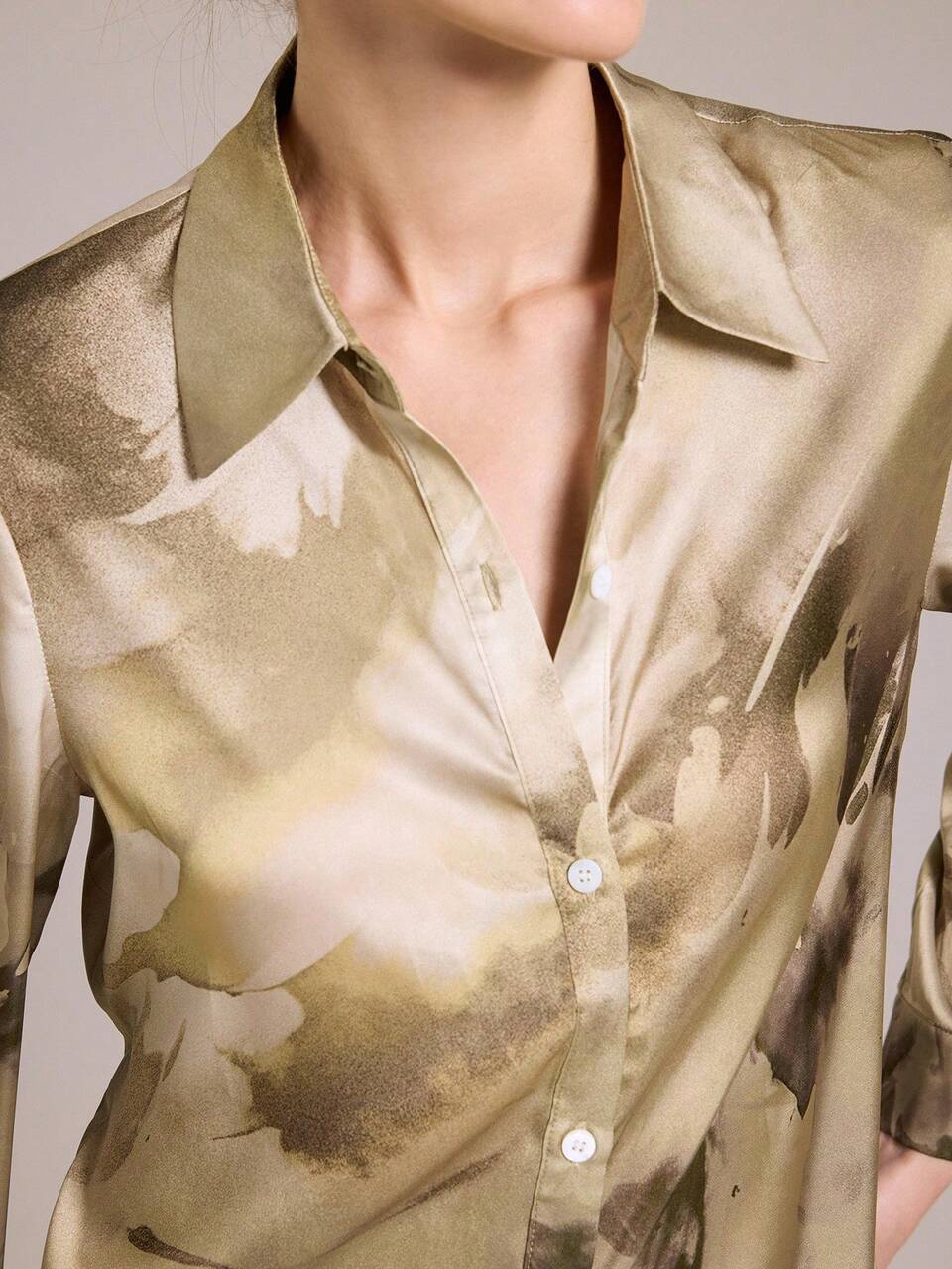 Women's Elegant Floral Print Satin Shirt,2025 Autumn Long Sleeve Collared Blouse,Olive Green Office Wear,Business Casual Old Money Style,Urban Chic