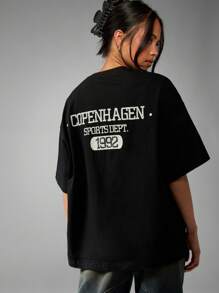 MISSGUIDED Áo thun thể thao Copenhagen cỡ lớn, phong cách cổ điển, thẩm mỹ, thời trang đường phố, in họa tiết trường học, tay ngắn, chất liệu cotton, áo thun thường ngày cơ bản - màu đen - Xem 4