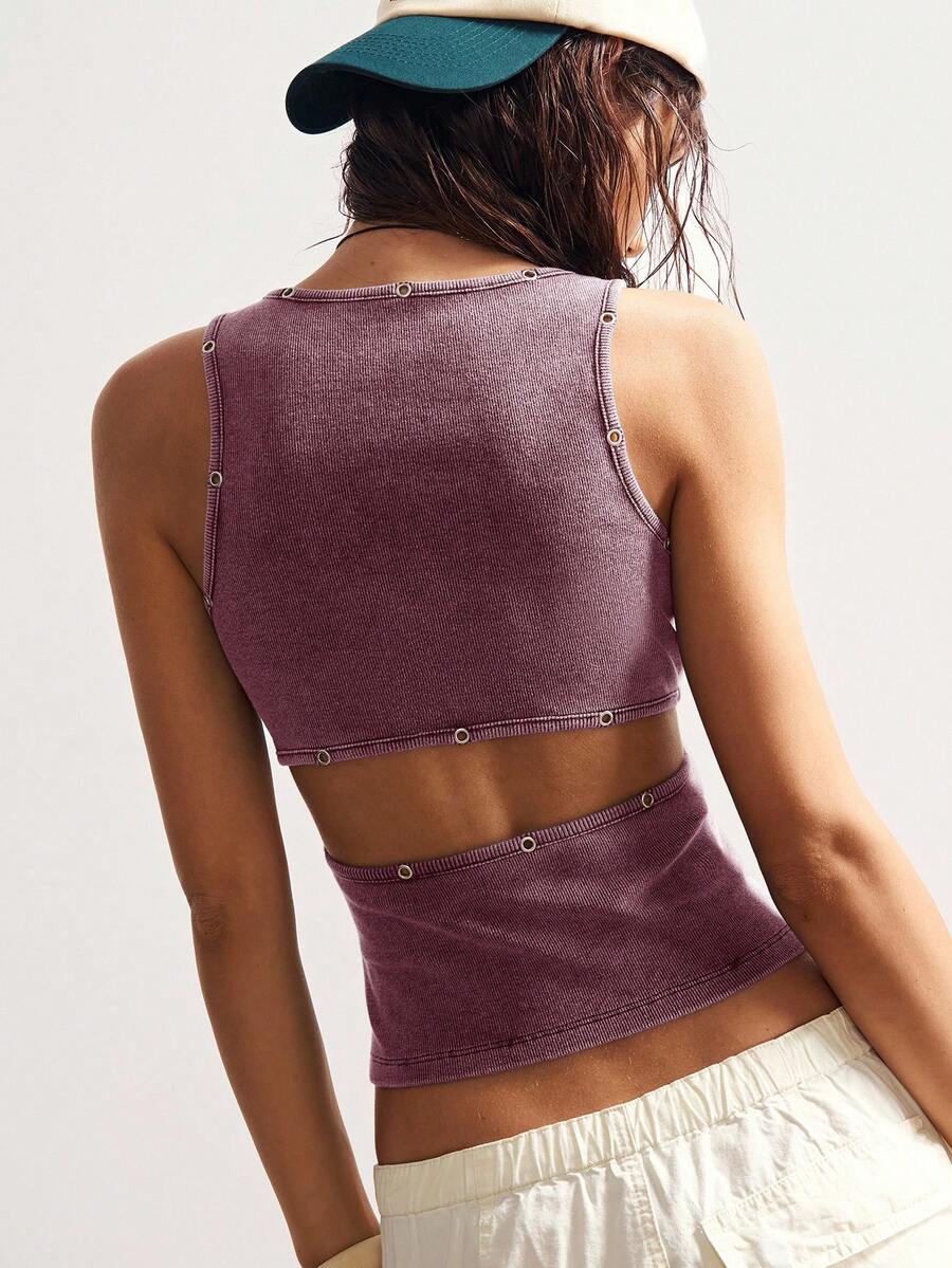 Bohemela 休闲复古美式露背纯色针织方领金属镂空设计修身短款女式背心 - 酒紅色 - 查看 1