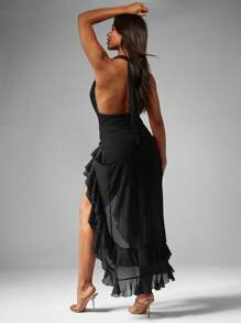 MISSGUIDED Elegant Chiffon Halter Neck Maxi Evening Gown Plunging Neckline Ruffle High Split Backless Party Dress Gold Accents Wedding Guest Special Occasion Formal Wear - Black - View 2