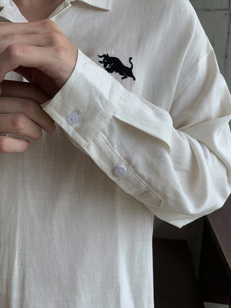 Men's Embroidered Pattern White Half-Placket Polo Collar Shirt, Spring/Summer