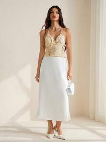 SHEIN Tall Camiseta de mujer elegante y sexy con cuentas, escote halter y espalda descubierta - Beis - Ver 5