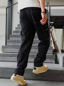 Manfinity Hypemode Men's Flip Pocket Drawstring Waist Straight Leg Cargo Pants Baggy Long Slacks Plain Black Going Out, Back To School