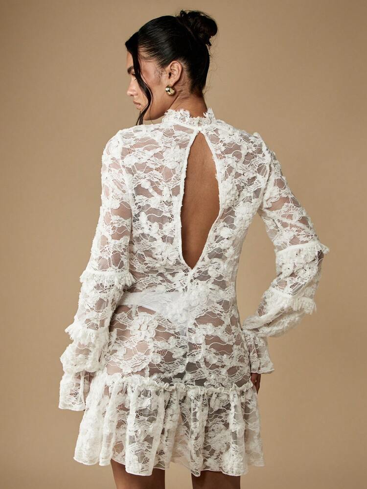 MISSGUIDED Abito mini con volant e pizzo, manica lunga, stile vittoriano, adatto per ricevimento di nozze, luna di miele, festa serale, occasioni speciali, damigella d'onore