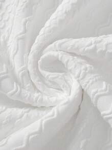 Manfinity Hypemode Men's Contrast Color V-Neck Short Sleeve T-Shirt + Drawstring Elastic Waist Shorts 2pcs/Set