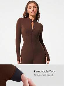 GLOWMODE 24 英寸 FeatherFit™-Air Glow Giver 柔软透气吸汗前拉链罗纹侧板轮廓接缝拇指孔深 V 形后背接缝可拆卸罩杯长袖连体衣低冲击日常运动服 - 肉桂靈感 - 查看 7