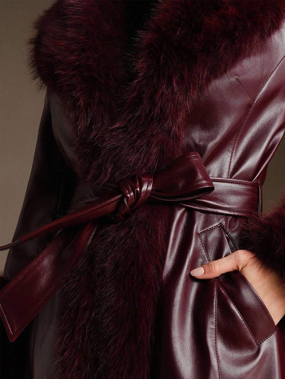 Burgundy Shiny Leather Fitted Long Coat With Detachable Fur Collar, Fashion New Style For Autumn/Winter