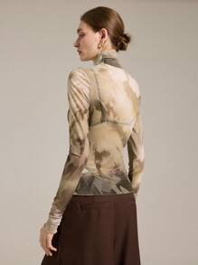 Ontre 2025年新款女式简约舒适T恤，奶油黄色，圆领，长袖，数码印花，弹力网眼面料，都市时尚风格，适合返校、商务休闲、通勤