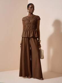 Zivah 2025 年夏季新品，音乐节，毕业季，学院风，学生装，日常休闲，度假，海滩，日光浴，街头服饰，杏色纹理面料，褶皱感圆领短袖荷叶边衬衫和阔腿裤两件套