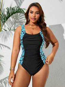 Swim Lushoire Plus Size Sleeveless Side Panel Printed One-Piece Swimsuit For Summer Beach Vacation