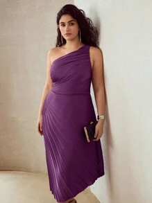 MOTF PREMIUM 大码褶裥不对称下摆连衣裙