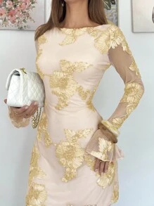 Siren Gaze 优雅女士透视长袖飘逸连衣裙 | 2025 秋冬新品 | 非常适合女士婚礼宾客礼服、女士约会夜服装和婚礼宾客礼服 | 奶油黄色提花露背喇叭袖迷你连衣裙 | 非常适合下午茶、日常穿着、通勤和教堂服装 - 淡黃色 - 查看 7