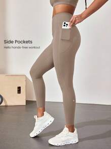 GLOWMODE 24 英寸 CoreHold FeatherFit™-Sculpt CoreHold 防滑贴身塑形无前缝紧身裤，带侧袋，中等强度健身慢跑健身房训练 - 卡其色 - 查看 4